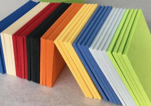 聚酯纖維吸音板結(jié)構(gòu)墻體按照建筑規(guī)范進(jìn)行施工前處理