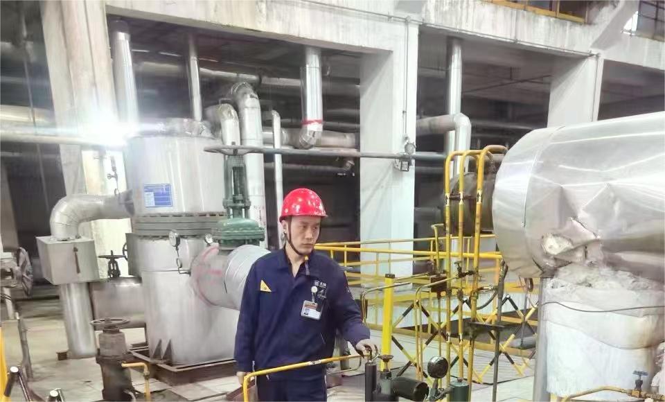 張琦 (1).jpg 張琦 (1).jpg