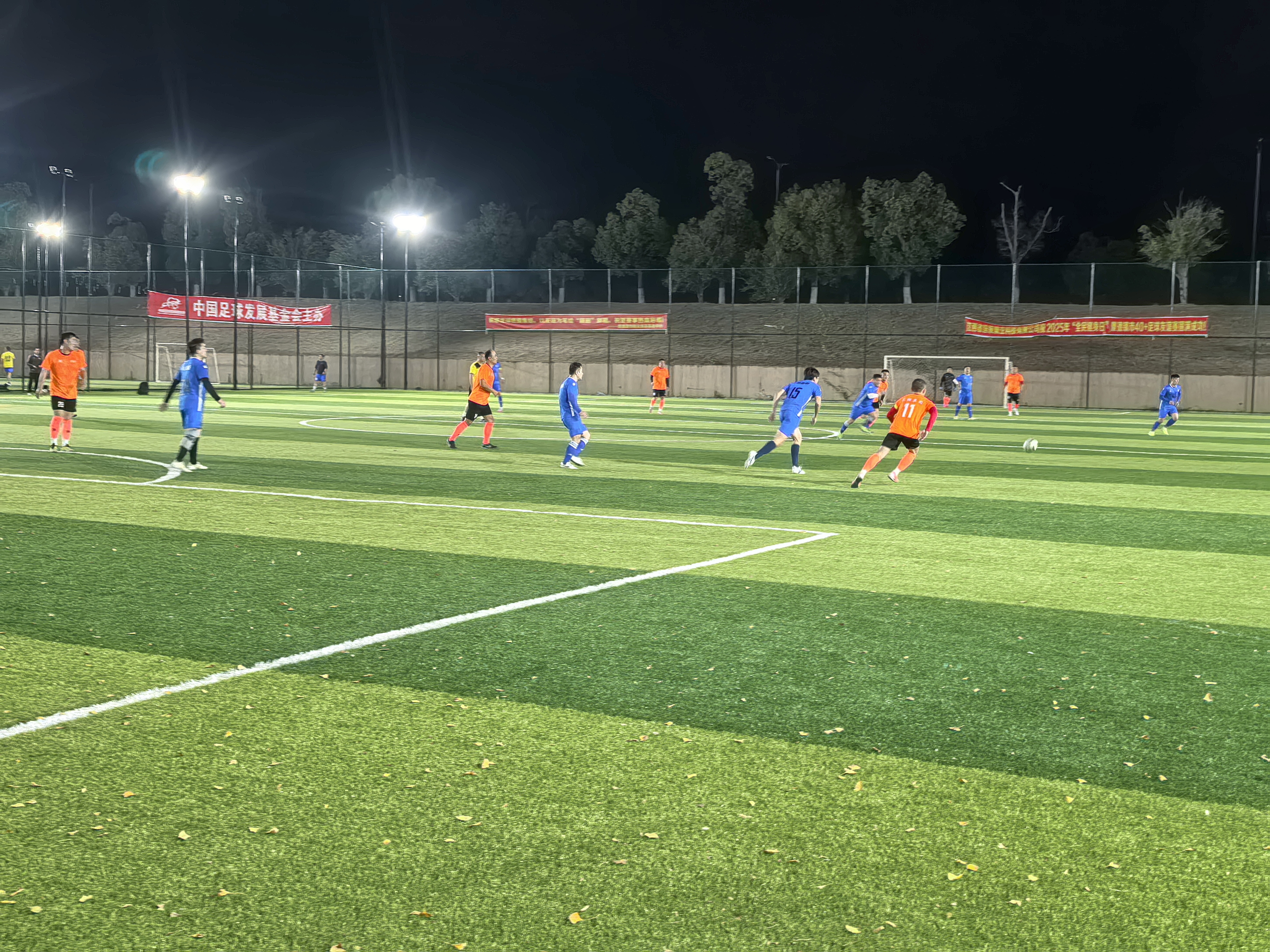 比賽現(xiàn)場03.jpg 比賽現(xiàn)場03.jpg